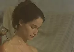 Fist wife to vagina (LOVE HOME)