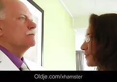 BustyDorsFelineIntro
