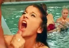 Bad schoolgirl (18 years old)